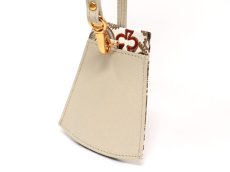 画像2: 時の歯車＜赤黒＞ ベルキーケース（金唐柄）［t］ (2)