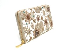 画像2: 【Xmas柄】スノーオーナメント＜ブロンズ＞ ぐるっとファスナーの長財布（金唐柄）［t］ (2)