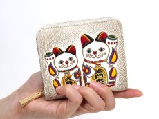 画像4: 招き猫 二つ折りファスナーミニ財布［t］ (4)