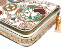 画像3: 時の歯車＜青緑＞ 二つ折りファスナーミニ財布（金唐柄）［t］ (3)