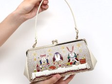 画像5: 【限定Item】ノーブルアニマルズ がま口ハンドルクラッチ (金唐柄) (5)