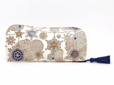画像2: 【Xmas柄】スノーオーナメント＜ラピス＞ メガネケース（金唐柄）［t］ (2)
