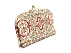 画像2: 雅＜紅＞ 天溝がま口（金唐柄）［t］ (2)