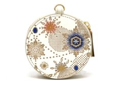 画像2: 【Xmas柄】スノーオーナメント＜ラピス＞ マカロンポーチ（金唐柄）［t］ (2)