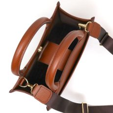 ショルダー用のカンは2か所