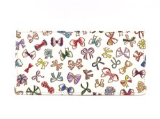 柄：プチリボン