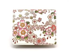 柄：かすみ桜