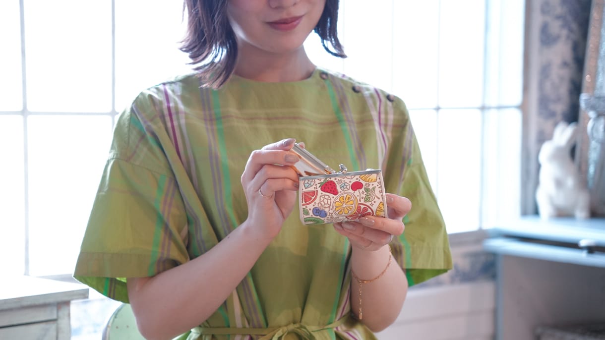 文庫屋大関 リップも入るハートまちの小物入れ