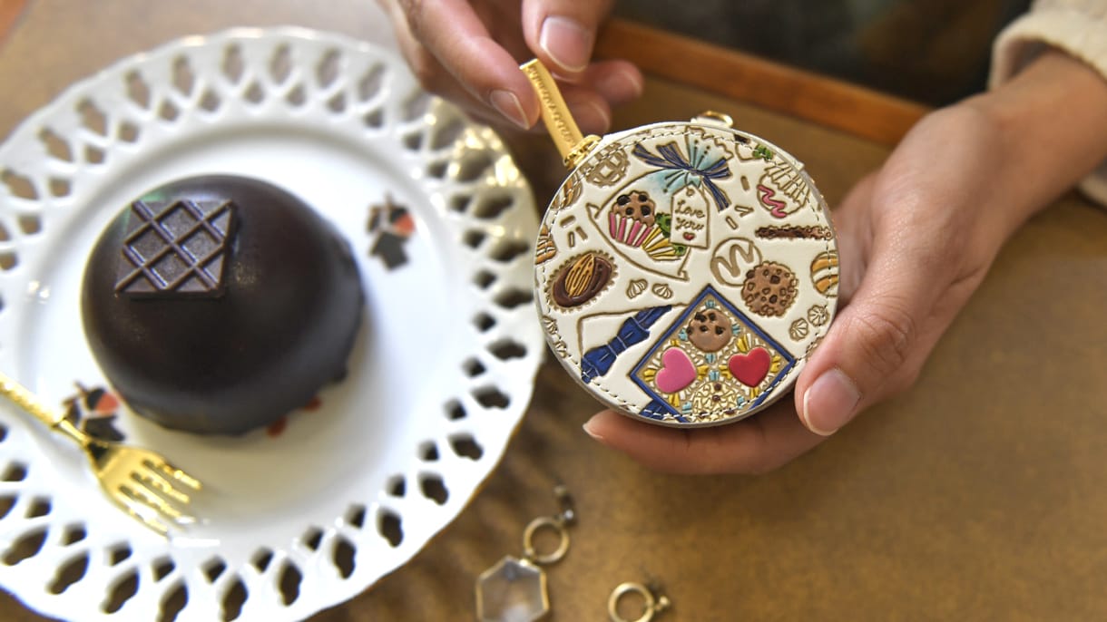 文庫屋大関  マカロンポーチ