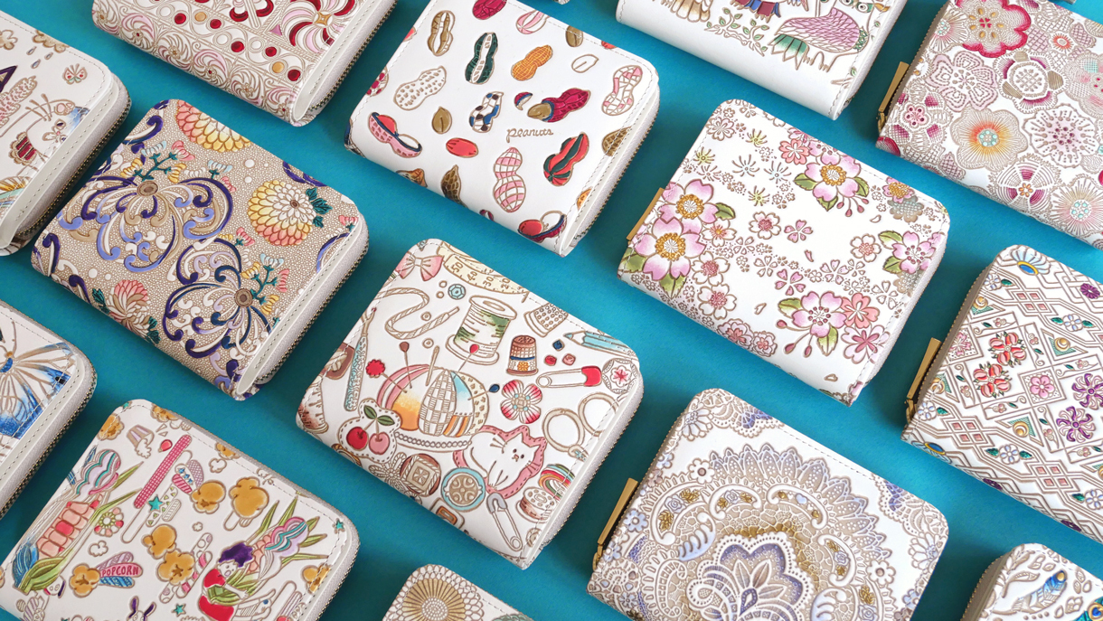 二つ折りファスナーミニ財布