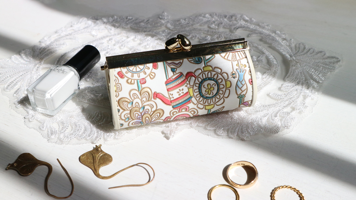 リップも入るハートまちの小物入れ