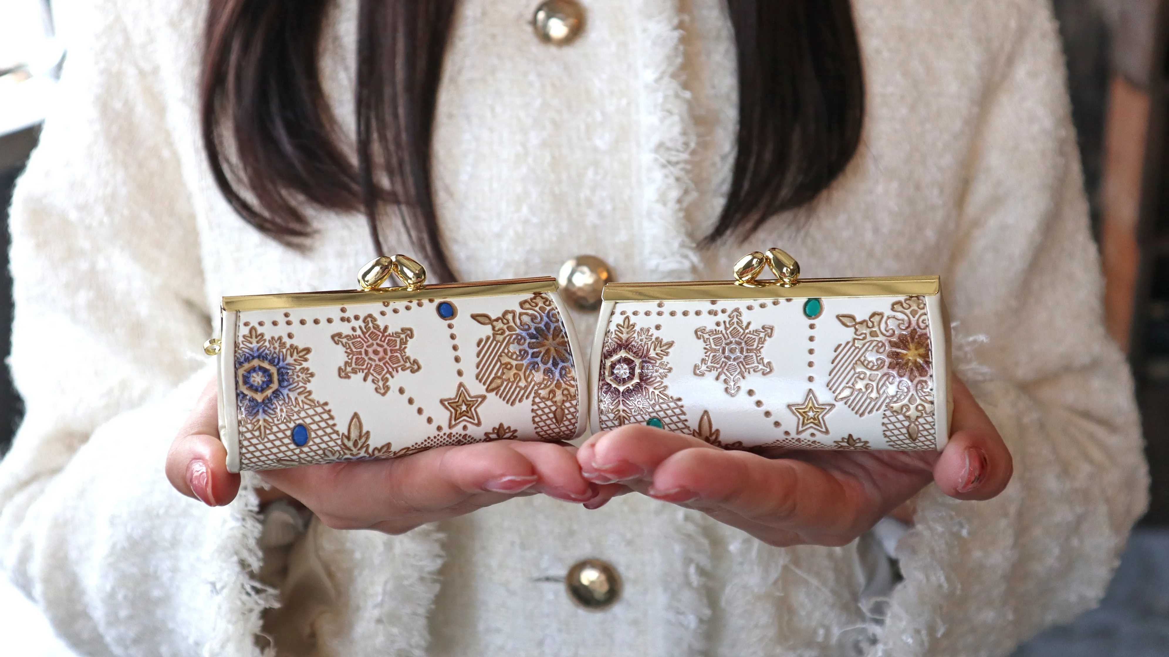 文庫屋大関 リップも入るハートまちの小物入れ