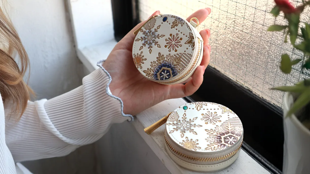 文庫屋大関 マカロンポーチ